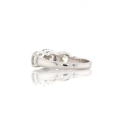 Lot 100 - 18CT White Gold 3.65ct Diamond Trilogy Ring