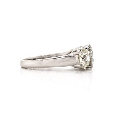 Lot 100 - 18CT White Gold 3.65ct Diamond Trilogy Ring