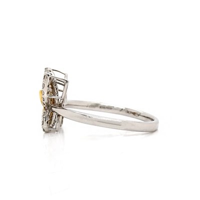 Lot 120 - Platinum & 18CT Gold Alexandrite and Diamond Butterfly Ring