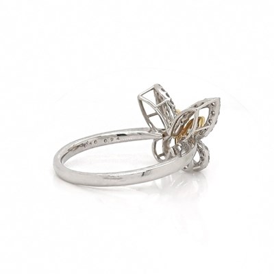 Lot 120 - Platinum & 18CT Gold Alexandrite and Diamond Butterfly Ring