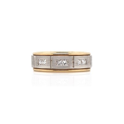 Lot 124 - 9CT Yellow And White Gold 0.30ct Diamond Ring Band