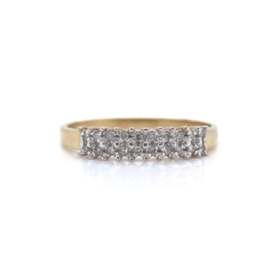 Lot 80 - 9CT Yellow Gold 0.30ct Diamond Dress Ring
