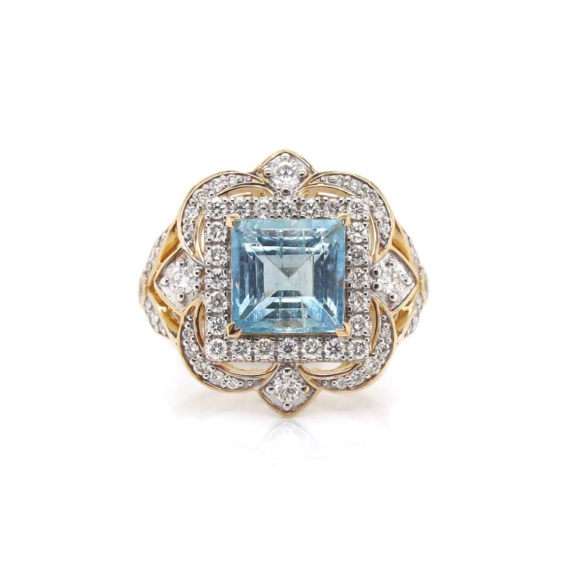 Lot 16 - 14CT Yellow Gold 2.64ct Aquamarine And Diamond Cocktail Ring
