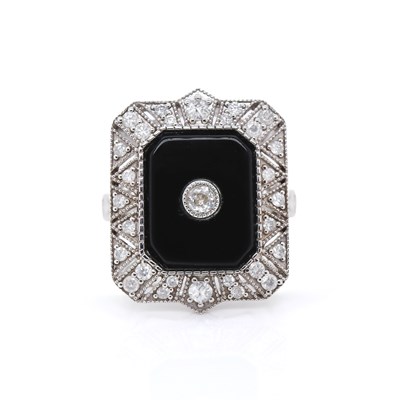 Lot 171 - 14CT White Gold 3.33ct Black Onyx And Diamond Cocktail Ring