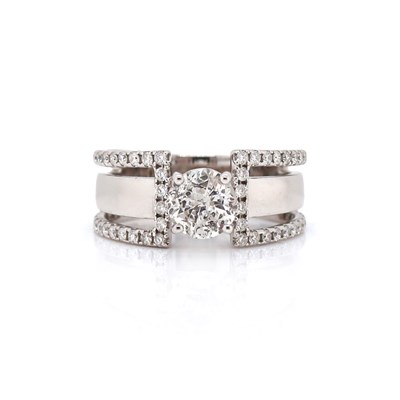 Lot 77 - 14CT White Gold 1.45ct Diamond Cocktail Ring