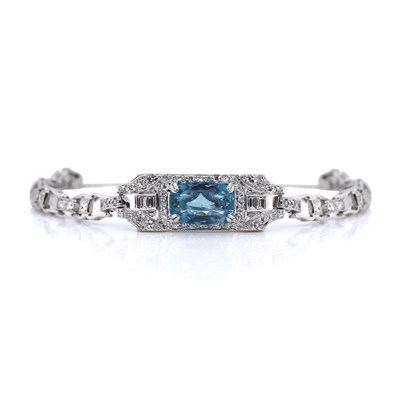 Lot 168 - 14CT White Gold 2.67ct Aquamarine And Diamond Bracelet