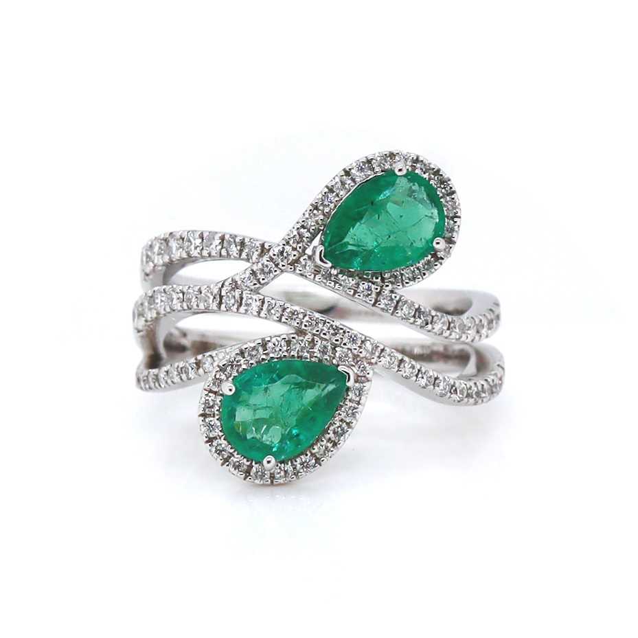 Lot 181 - 14CT White Gold 1.23ct Emerald And Diamond Cocktail Ring