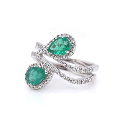 Lot 181 - 14CT White Gold 1.23ct Emerald And Diamond Cocktail Ring