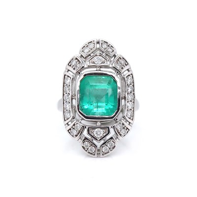 Lot 115 - 14CT White Gold 3.30ct Colombian Emerald And Diamond Dress Ring