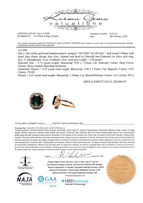 Lot 129 - 14CT Yellow Gold 2.74ct Emerald And Diamond Dress Ring