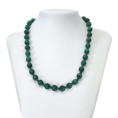 Lot 30 - Malachite Beaded Necklace