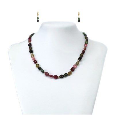 Lot 137 - Tourmaline Set Necklace & Drop Earrings