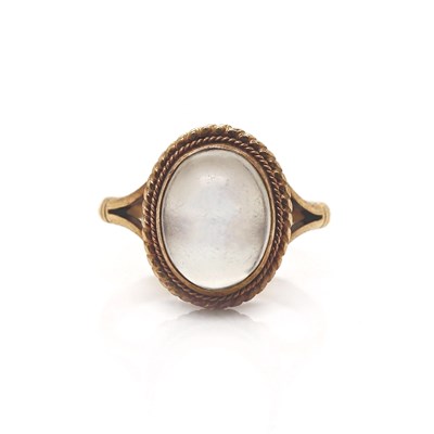 Lot 27 - 9CT Yellow Gold Antique Moonstone Ring