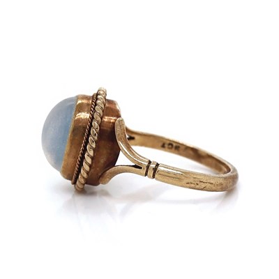 Lot 27 - 9CT Yellow Gold Antique Moonstone Ring