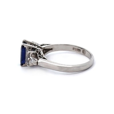 Lot 6 - Platinum Blue Sapphire And Diamond Dress Ring